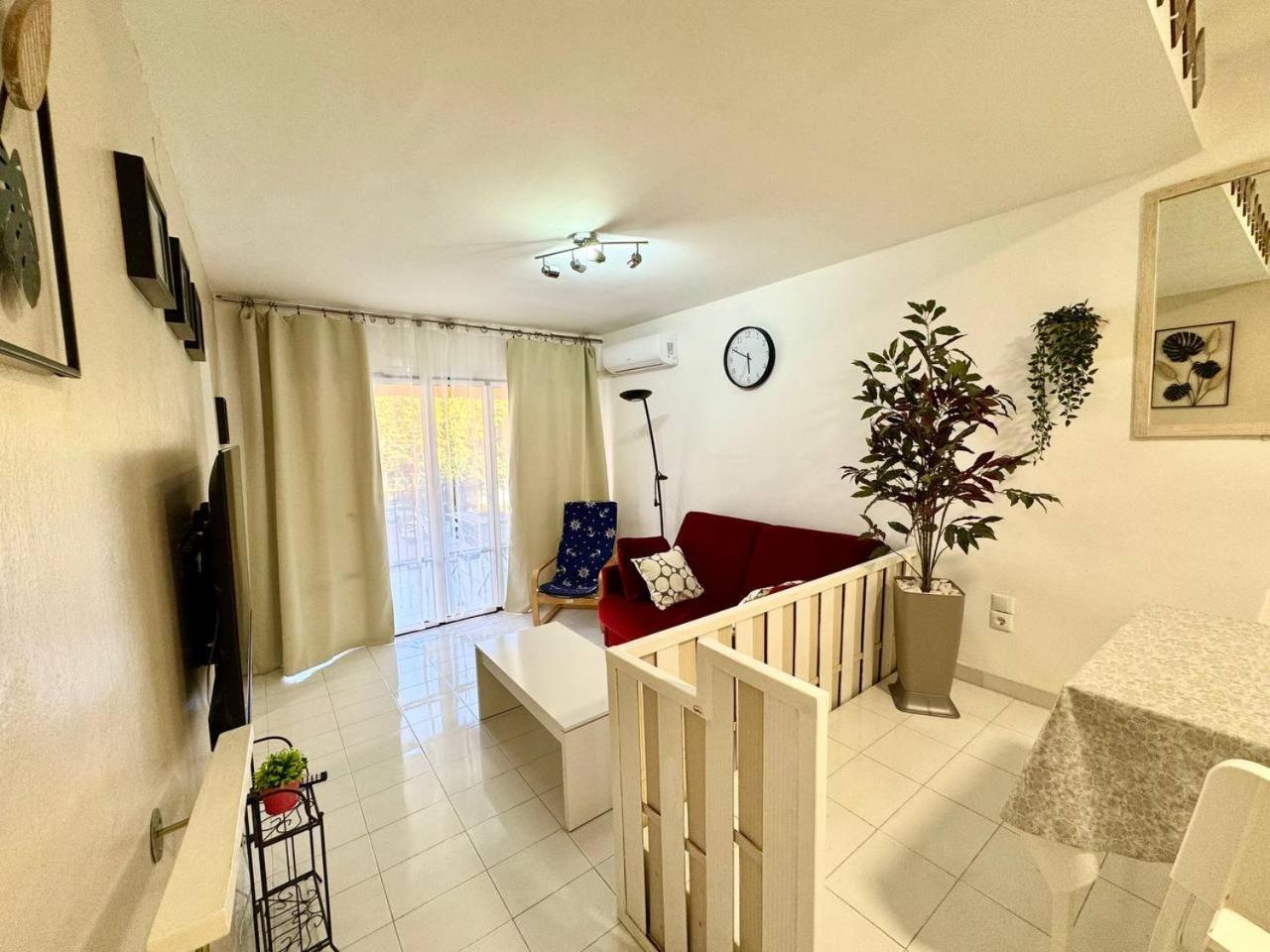Apartsalou Blau Mari Exteriör bild